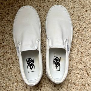 Vans Slip On white size 7.0 men / 8.5 women